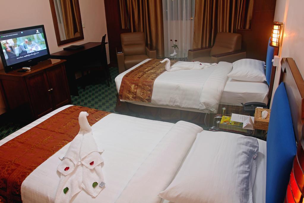 Asia Plaza Hotel Yangon Eksteriør bilde