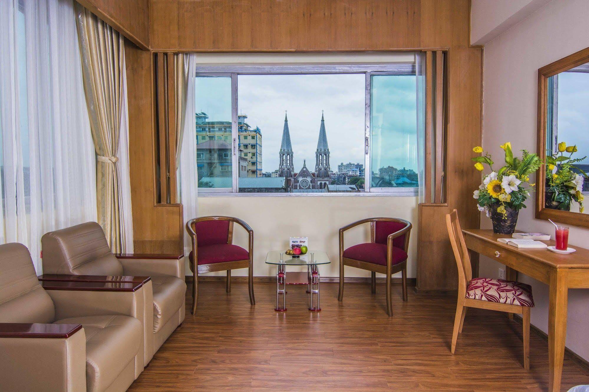 Asia Plaza Hotel Yangon Eksteriør bilde
