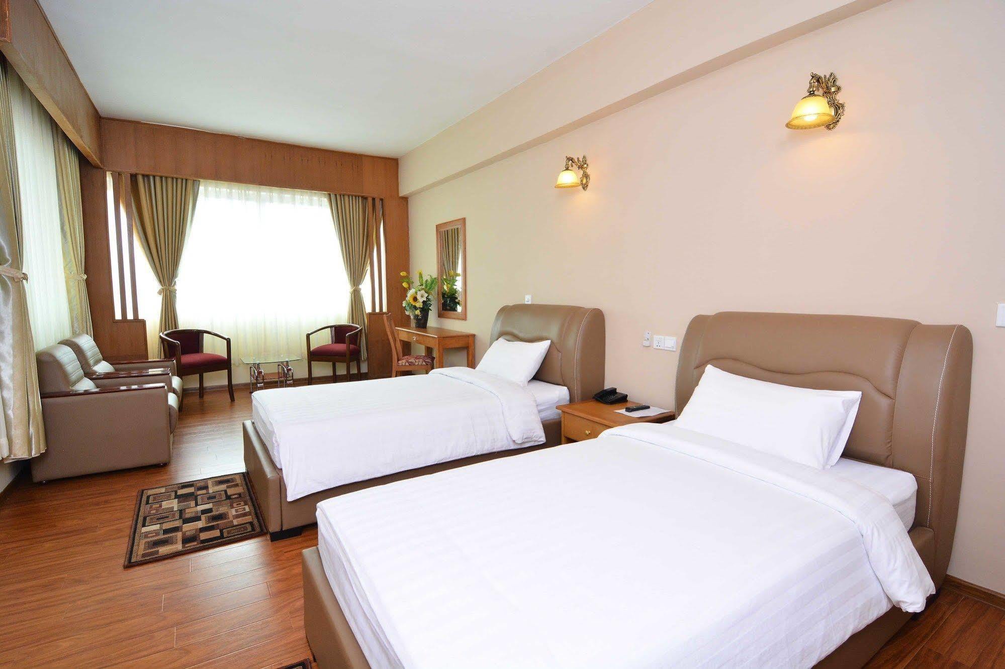 Asia Plaza Hotel Yangon Eksteriør bilde