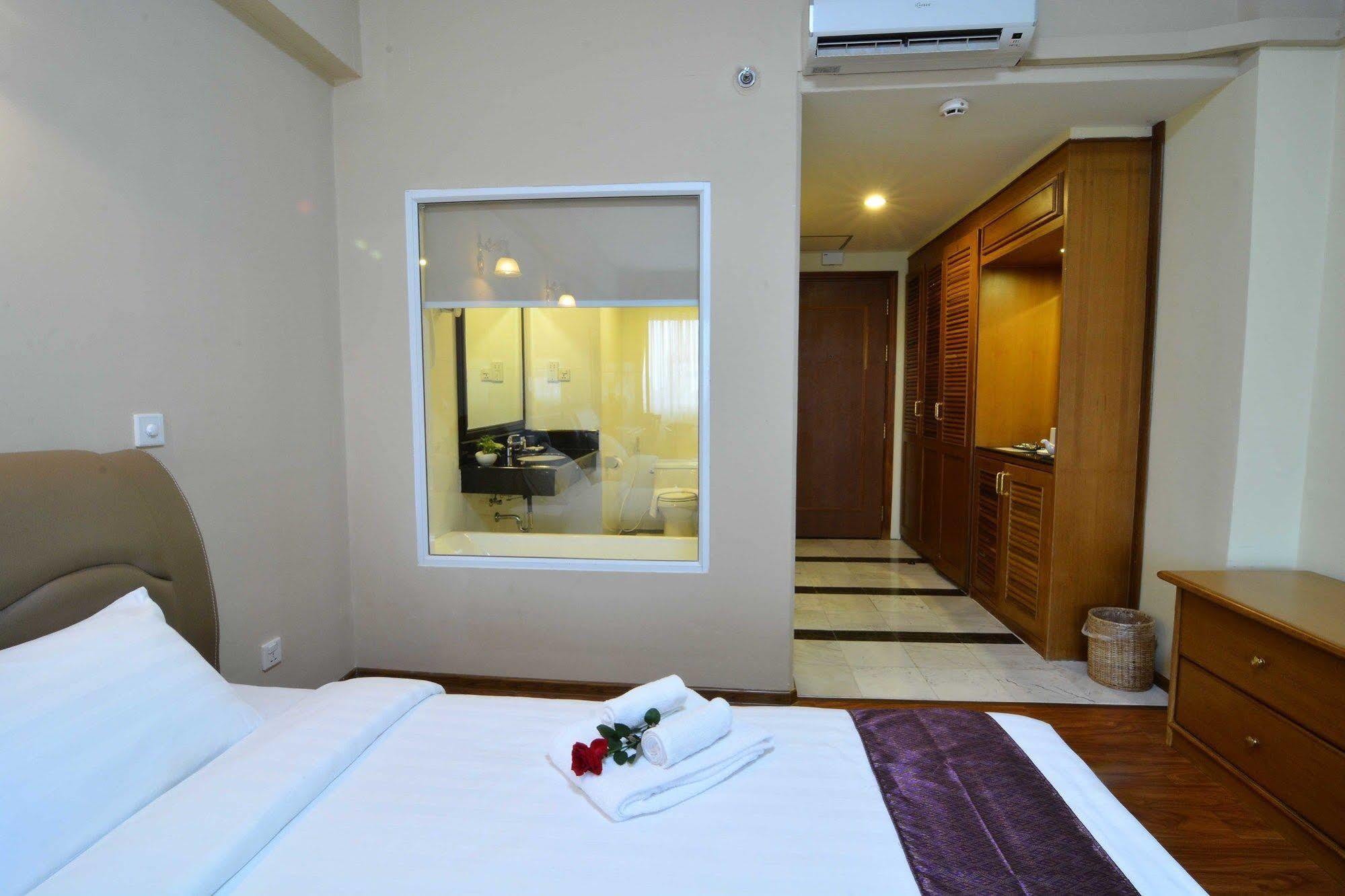Asia Plaza Hotel Yangon Eksteriør bilde
